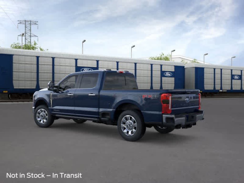 New 2025 Ford Super Duty F-350 SRW LARIAT LARIAT 4WD Crew Cab 6.75 Box