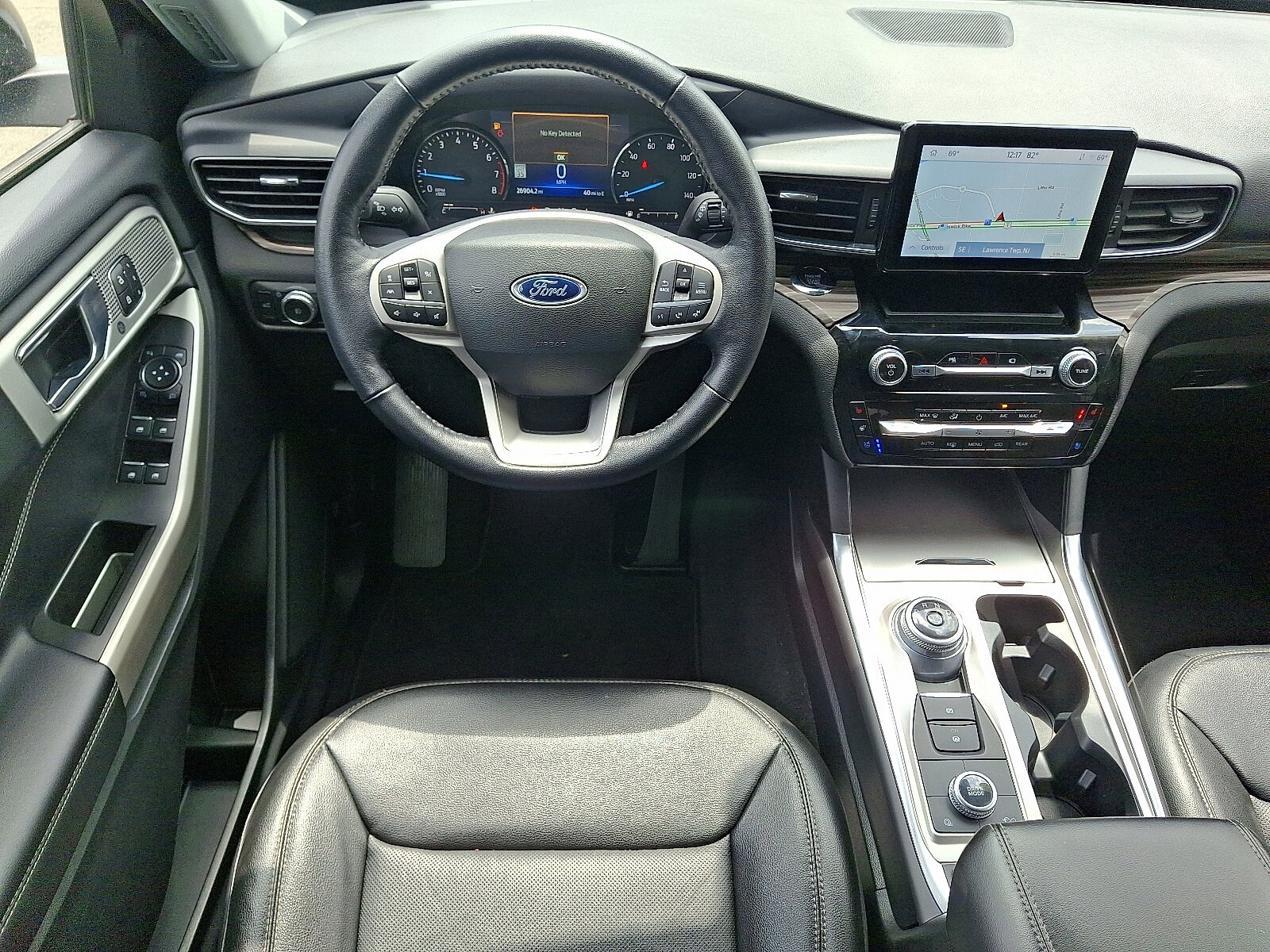2022 Ford Explorer Limited photo 2