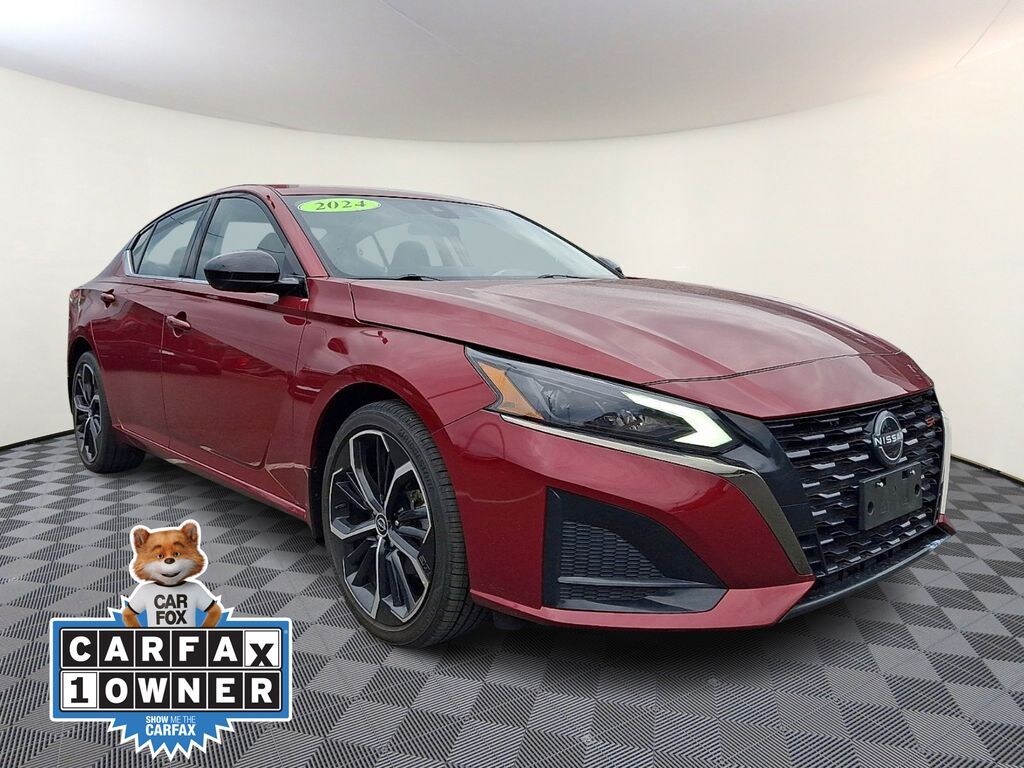 Used 2024 Nissan Altima 2.5 SR Sedan