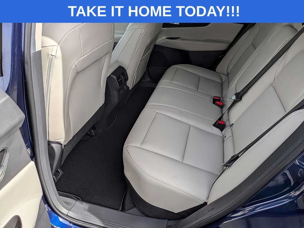 2025 Nissan Murano SV - Photo 20