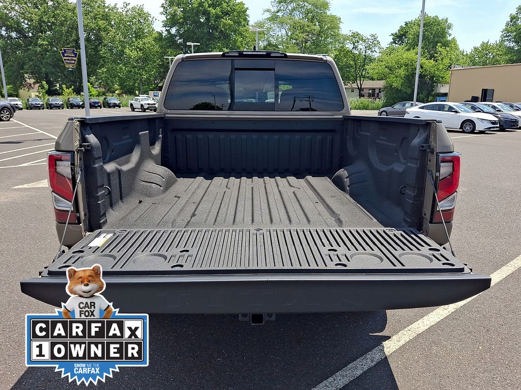 2024 Nissan Titan PRO-4X - Photo 29