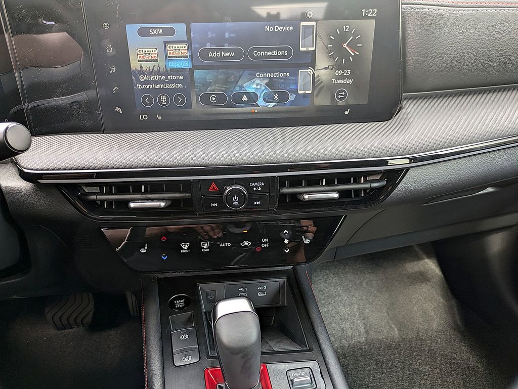 2025 Nissan Kicks SR AWD - Photo 16