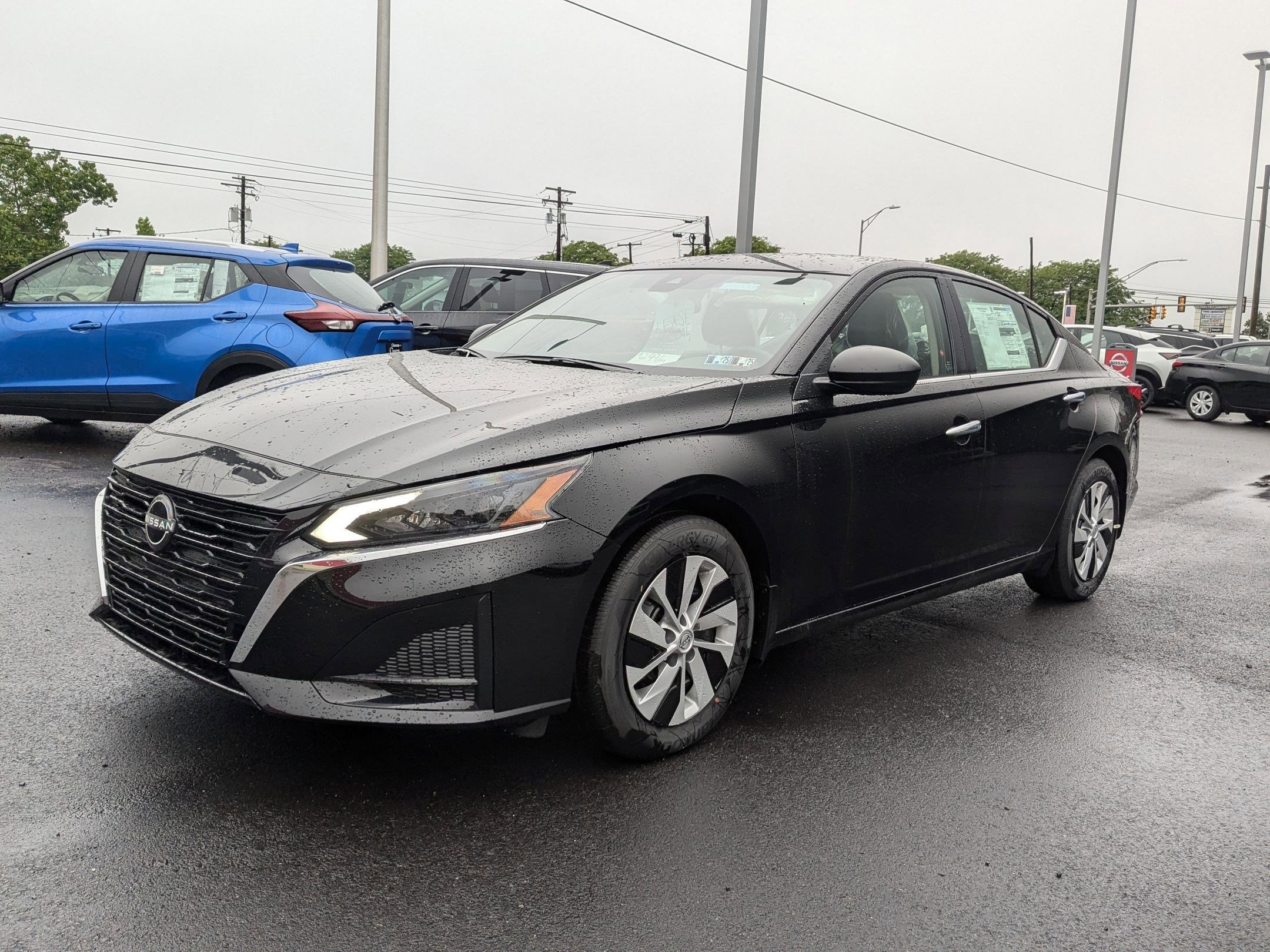 2024 Nissan Altima 2.5 S photo 3