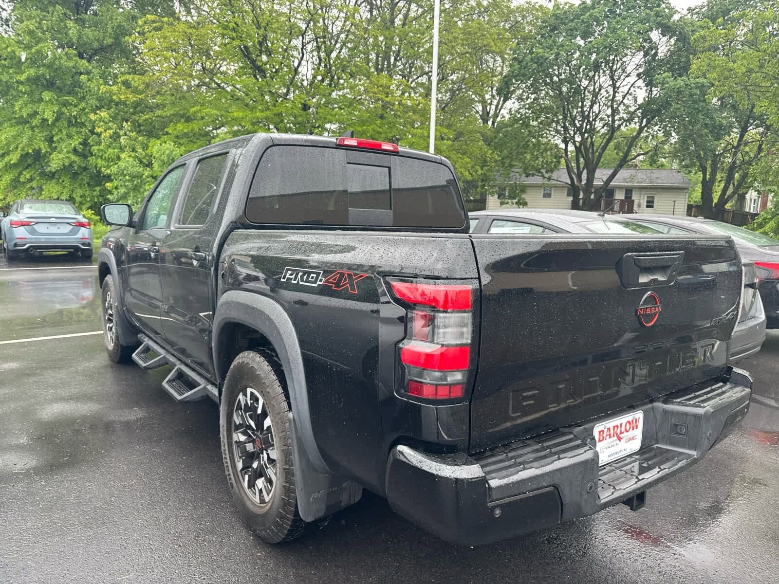 2023 Nissan Frontier PRO-4X photo 4