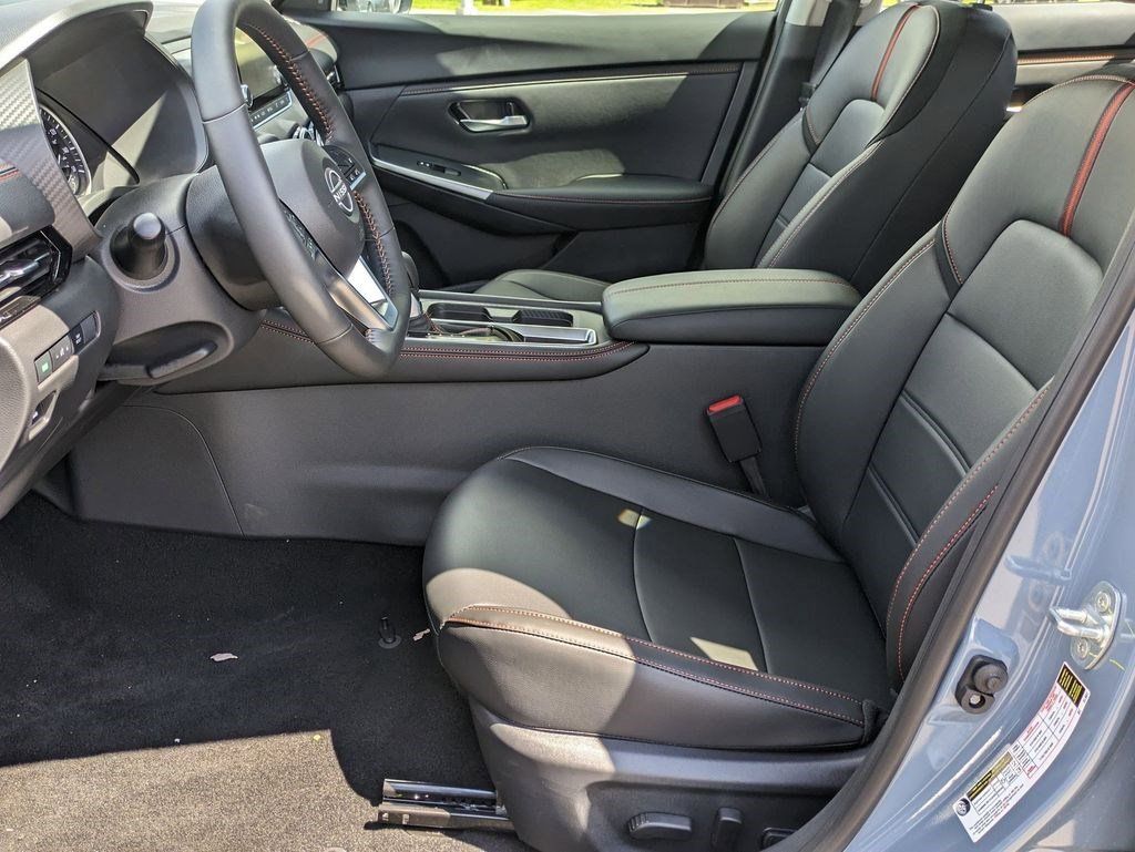 2025 Nissan Sentra SR - Photo 34