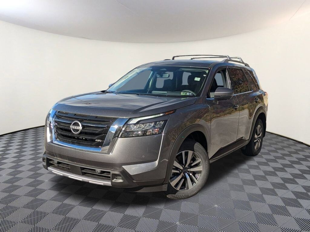 New 2025 Nissan Pathfinder SL SUV
