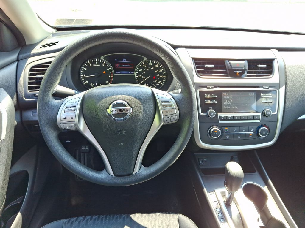 Used 2017 Nissan Altima S with VIN 1N4AL3APXHN360177 for sale in Quakertown, PA