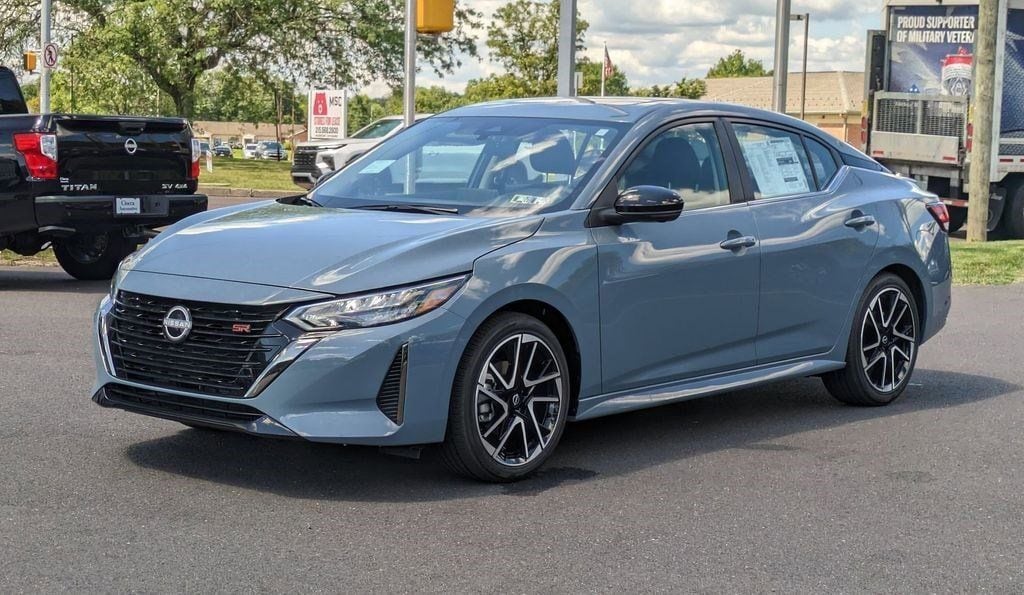 2025 Nissan Sentra SR - Photo 25