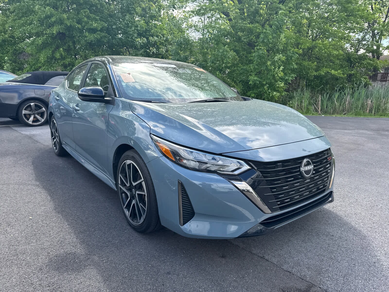2024 Nissan Sentra SR photo 2
