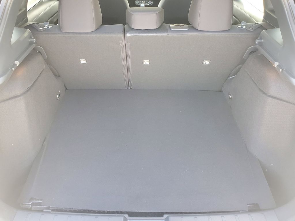 2025 Nissan Kicks SV AWD - Photo 10