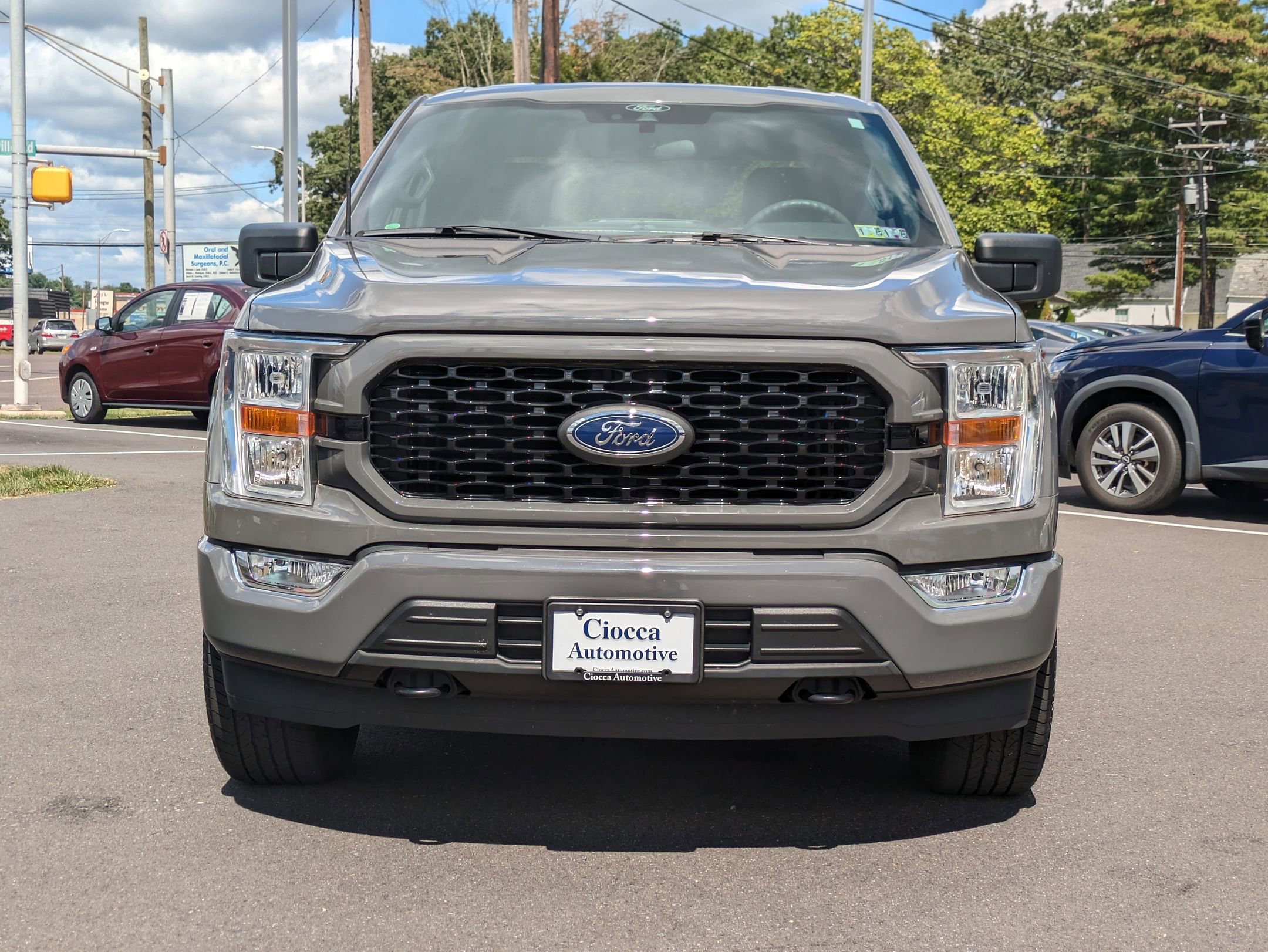 2021 Ford F-150 XL photo 2
