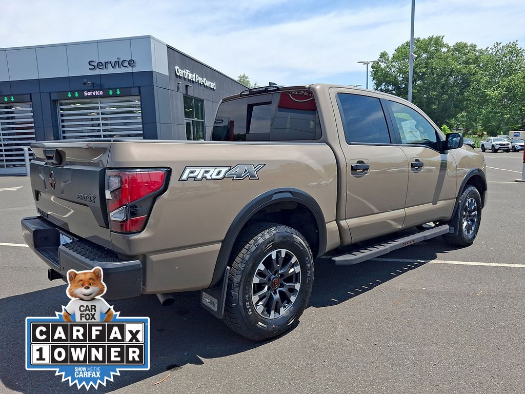 2024 Nissan Titan PRO-4X - Photo 9