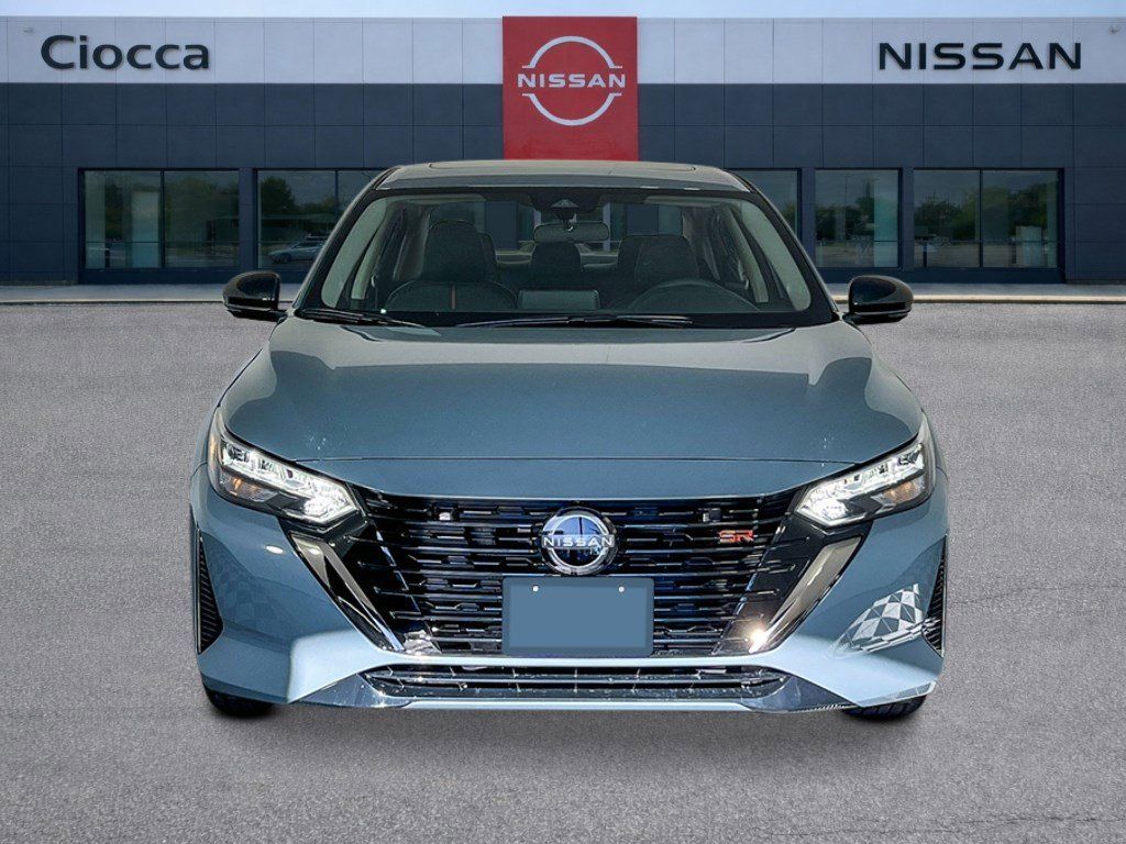 2025 Nissan Sentra SR - Photo 6