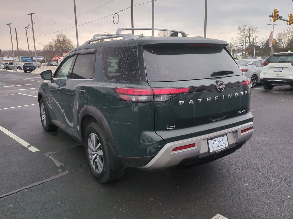 Used 2022 Nissan Pathfinder SL SUV