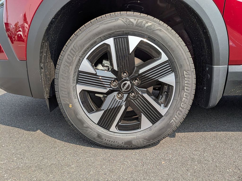 2025 Nissan Kicks SV AWD - Photo 8