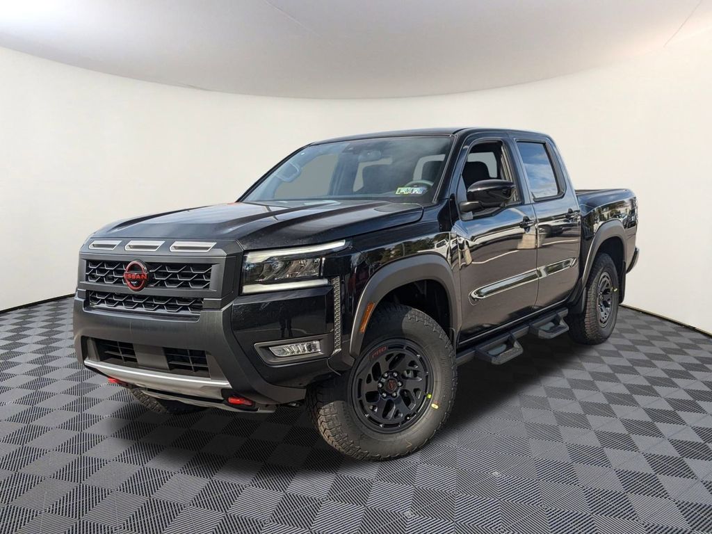 2026 Nissan Frontier PRO-4X's photo