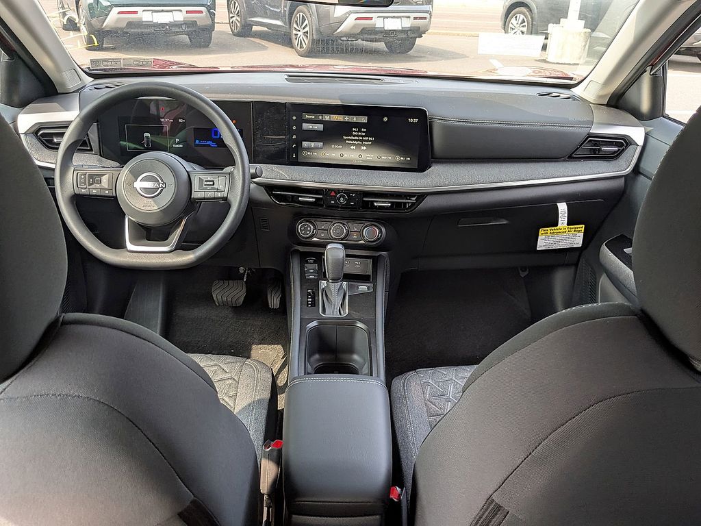 2025 Nissan Kicks SV AWD - Photo 10