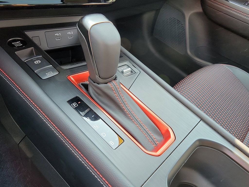 2025 Nissan Kicks SR AWD - Photo 13