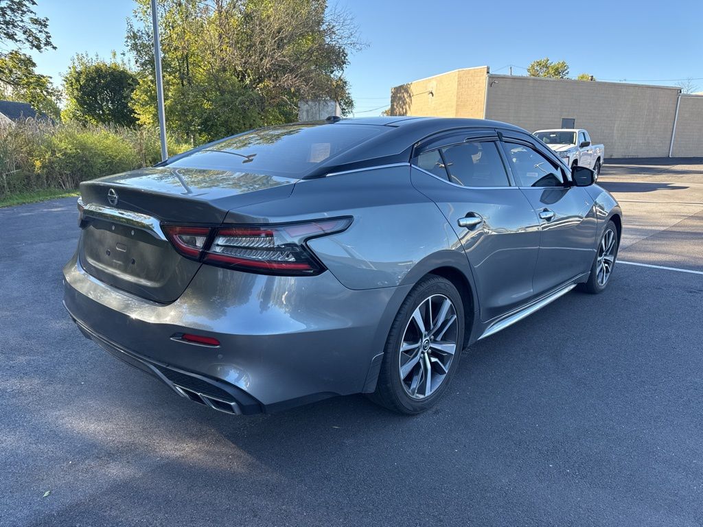2019 Nissan Maxima SL photo 3