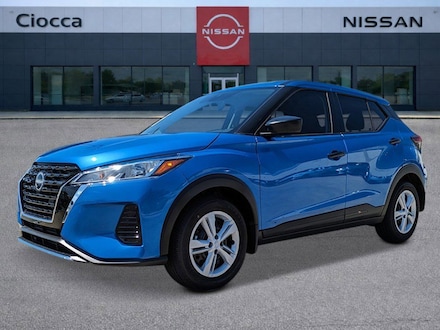 2025 Nissan Kicks Play S SUV