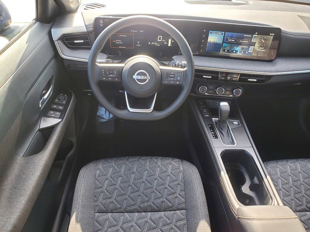 2025 Nissan Kicks SV AWD - Photo 14