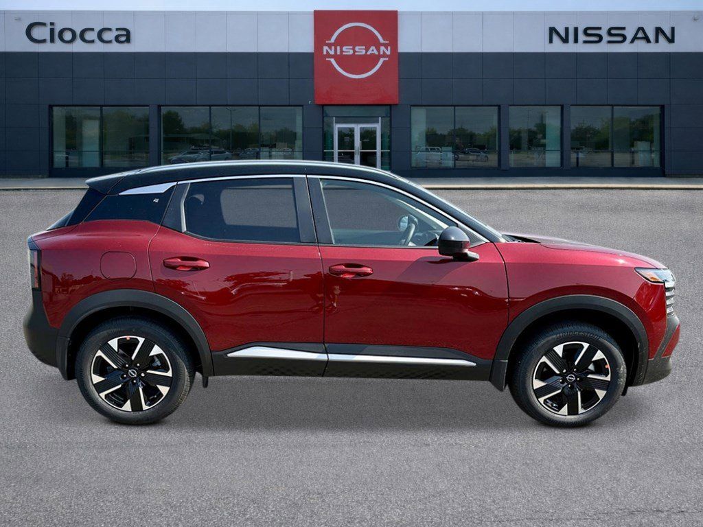 2025 Nissan Kicks SV AWD - Photo 6