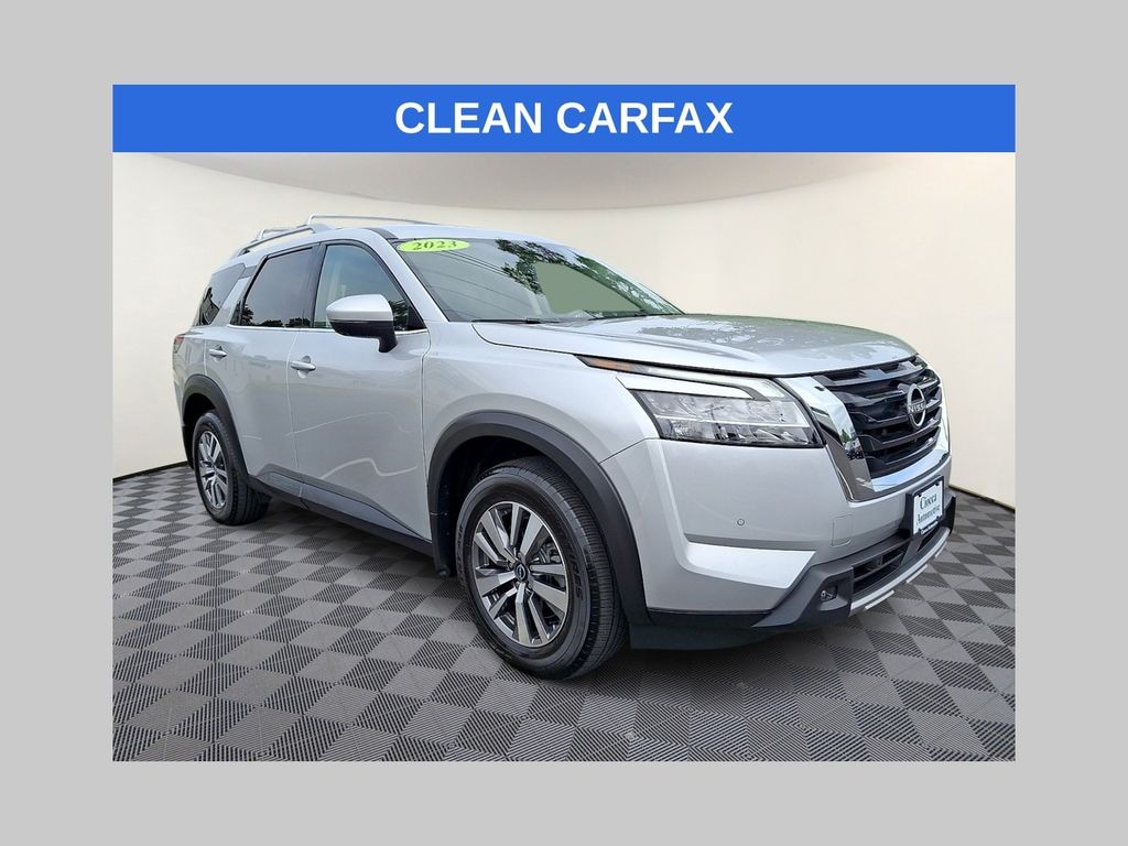 Used 2023 Nissan Pathfinder SL SUV