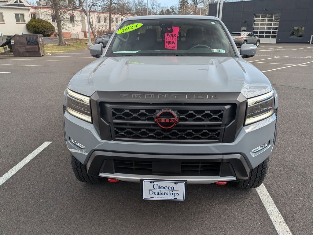 Used 2024 Nissan Frontier PRO-4X Truck Crew Cab
