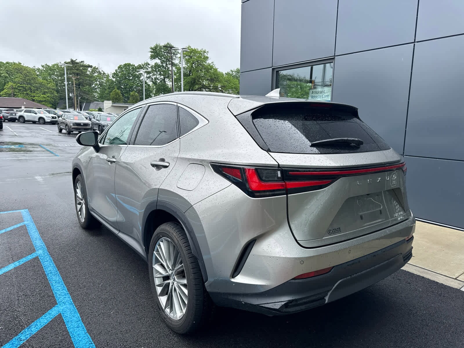 2022 Lexus NX 350 Luxury photo 4