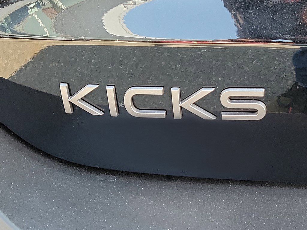 2025 Nissan Kicks SR AWD - Photo 7