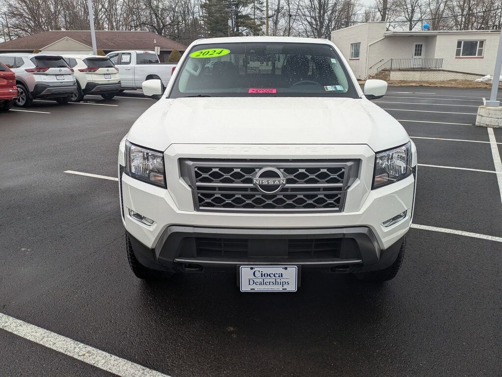 Used 2024 Nissan Frontier SV Truck King Cab