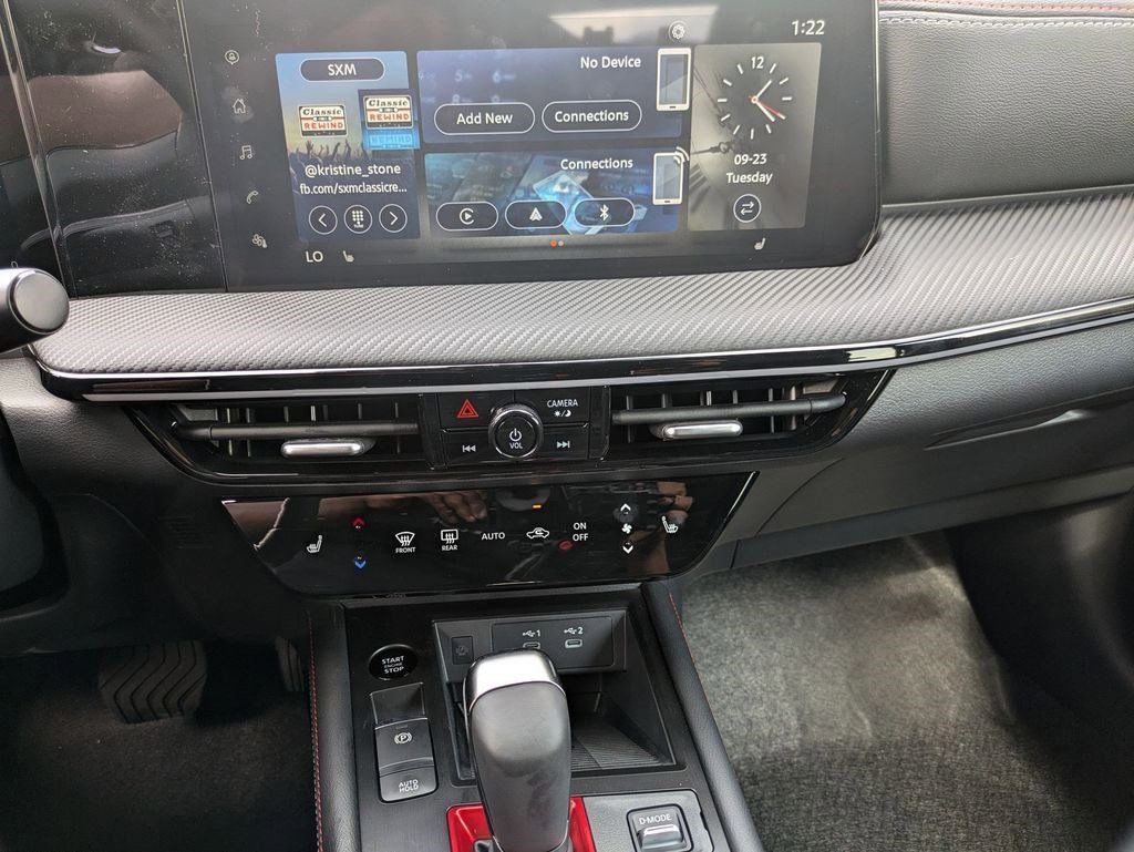 2025 Nissan Kicks SR AWD - Photo 34