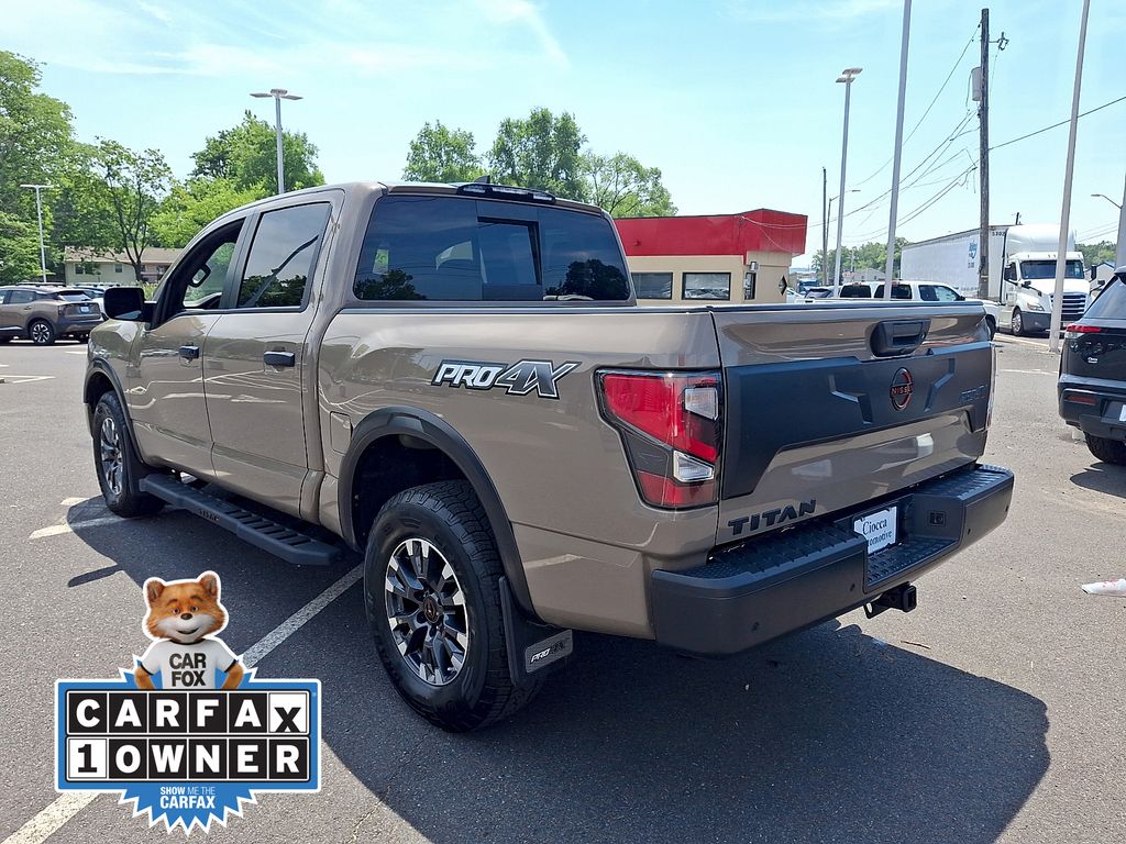 2024 Nissan Titan PRO-4X - Photo 7