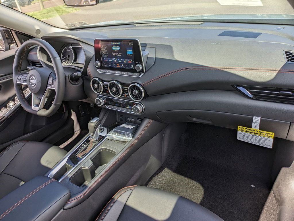 2025 Nissan Sentra SR - Photo 52