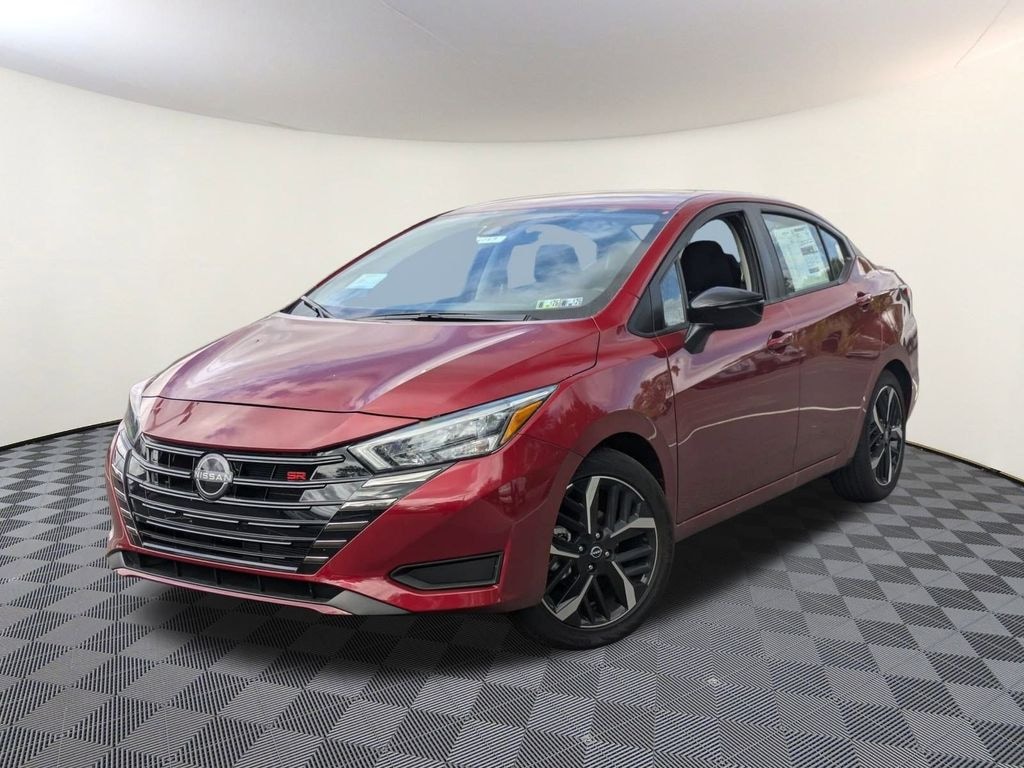 New 2025 Nissan Versa 1.6 SR Sedan