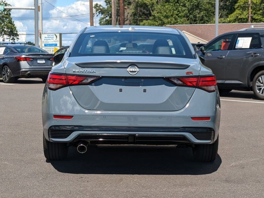 2025 Nissan Sentra SR - Photo 28