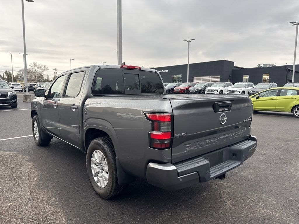 Used 2022 Nissan Frontier SV Truck Crew Cab
