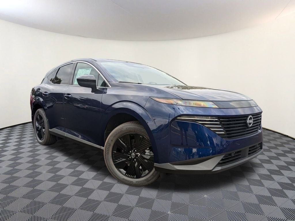 2025 Nissan Murano SV's photo