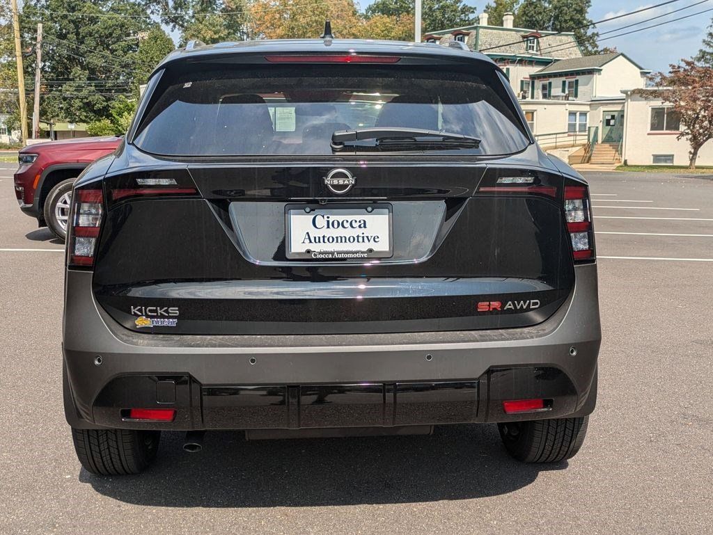 2025 Nissan Kicks SR AWD - Photo 23