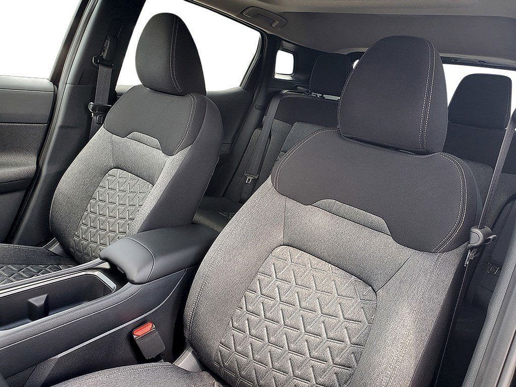 2026 Nissan KICKS SV AWD - Photo 18