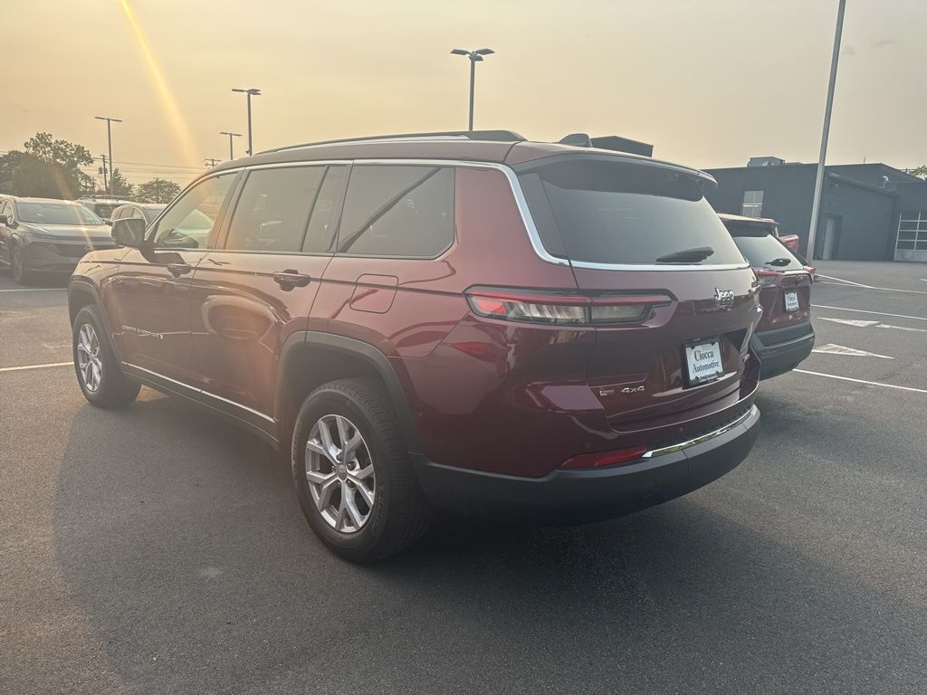 2022 Jeep Grand Cherokee Limited photo 4