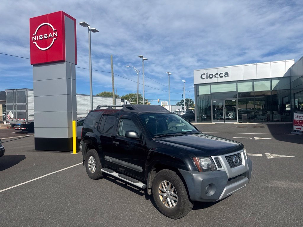 Used 2015 Nissan Xterra S with VIN 5N1AN0NWXFN652733 for sale in Quakertown, PA