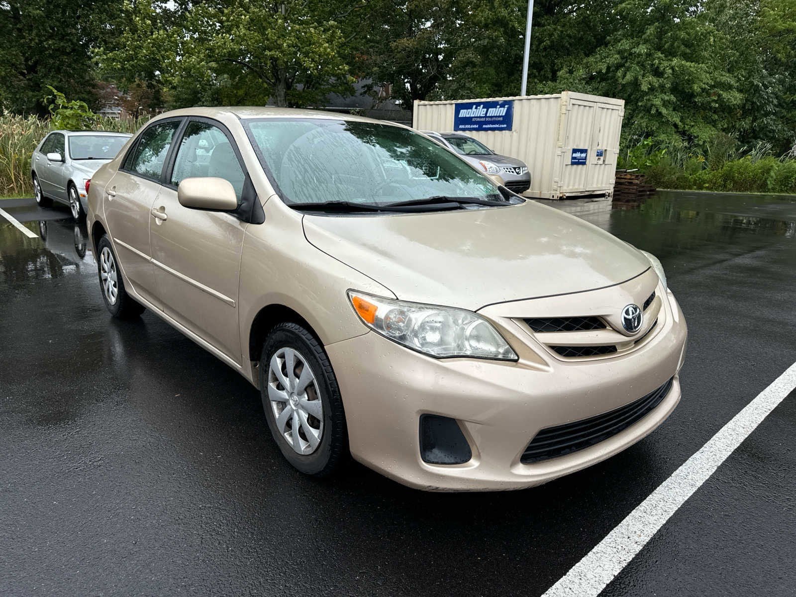 Used 2011 Toyota Corolla LE with VIN 2T1BU4EE1BC727925 for sale in Quakertown, PA