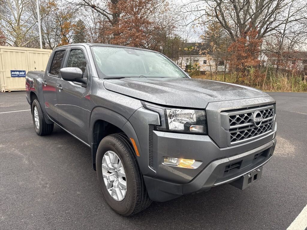 Used 2022 Nissan Frontier SV Truck Crew Cab