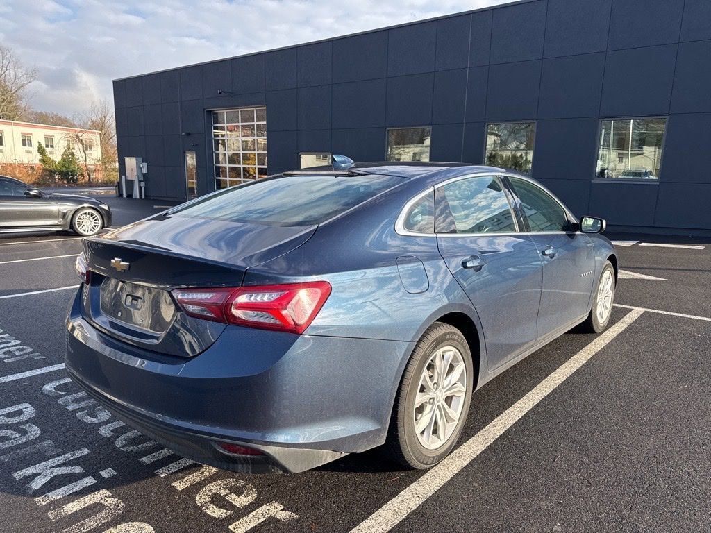 2022 Chevrolet Malibu 1LT photo 3