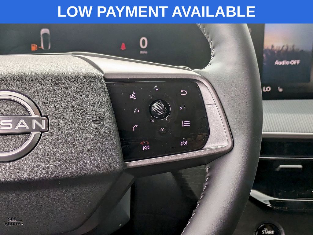 2025 Nissan Murano SV - Photo 11