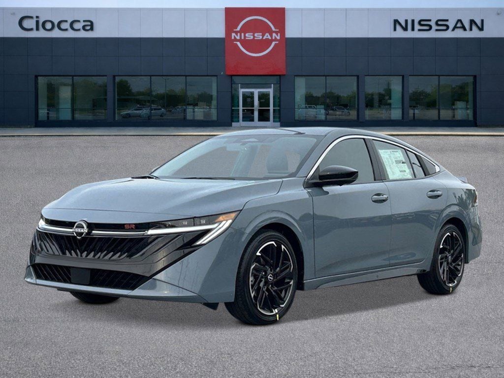 2026 Nissan Sentra SR CVT's photo