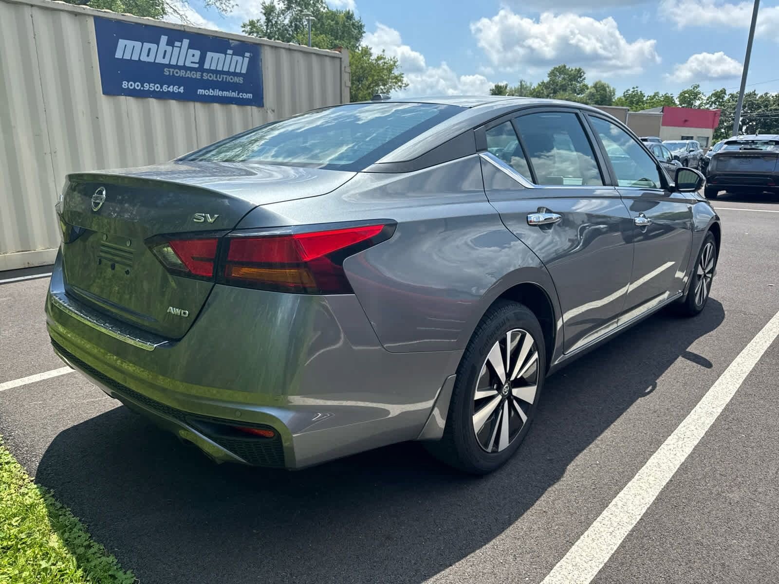 2021 Nissan Altima 2.5 SV photo 3
