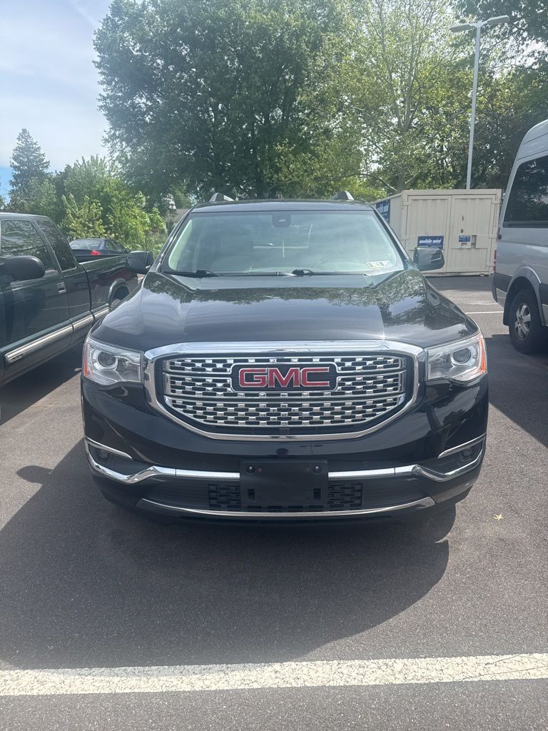 2017 GMC Acadia Denali FWD's photo