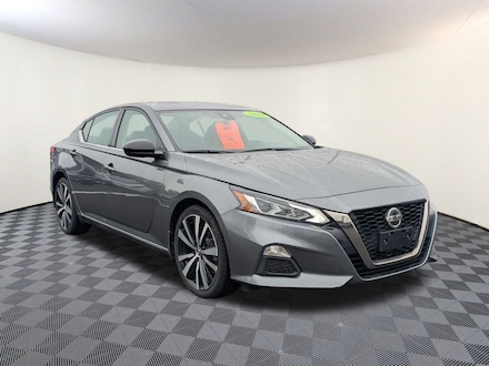 2022 Nissan Altima 2.5 SR Sedan